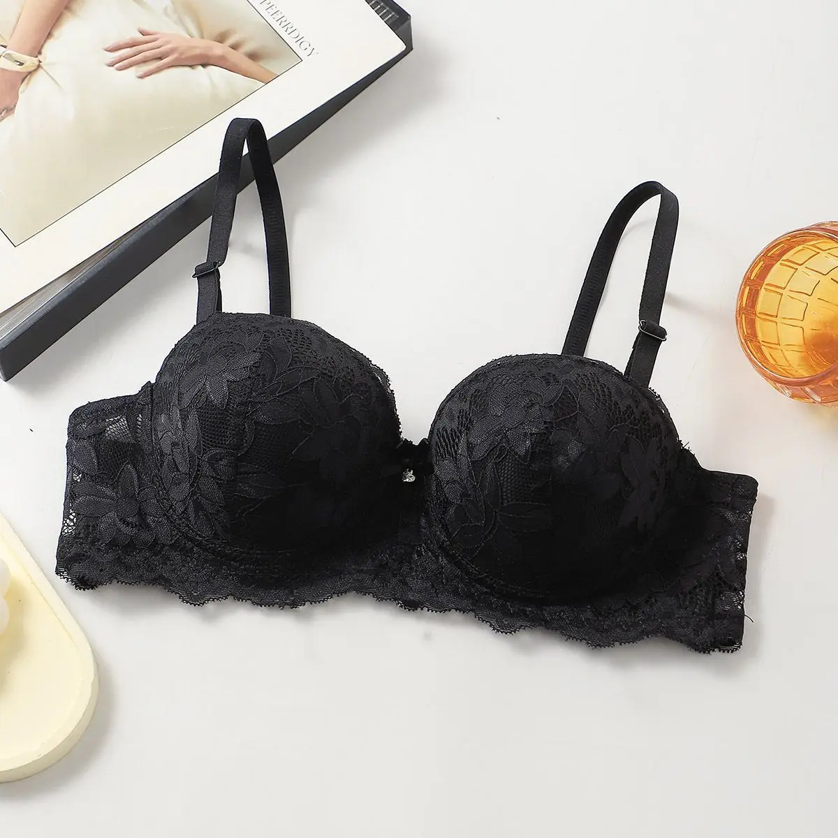 Soutien-gorge en dentelle push-up avec armatures – Image 5