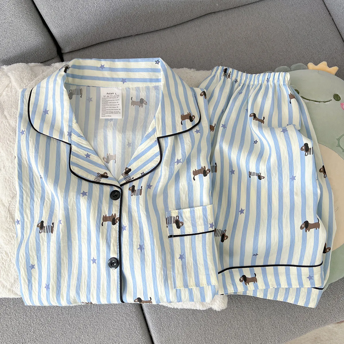 Pyjama d'été pour femme : ensemble short et haut à manches – Image 4