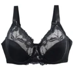 Soutien-gorge à armatures avec effet