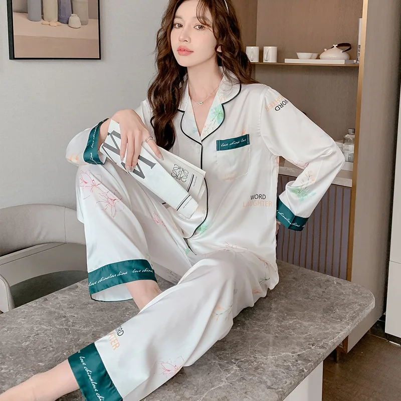 Ensemble de pyjama 2 pièces pour femme – Image 3