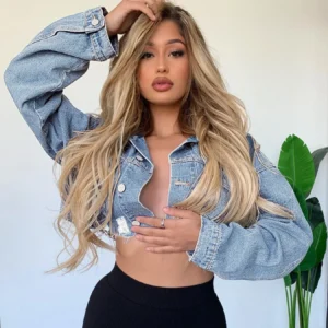 Veste en jean effet usé avec déchirures