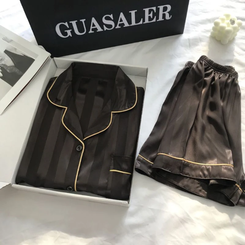 Ensemble de 2 pièces : pyjama femme en soie glacée – Image 3