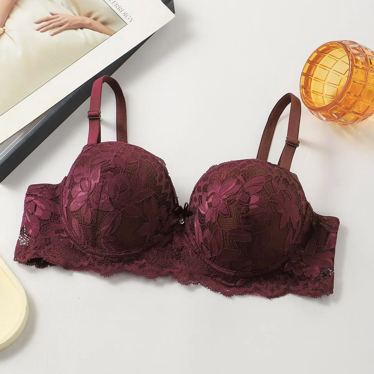 Soutien-gorge en dentelle push-up avec armatures – Image 7