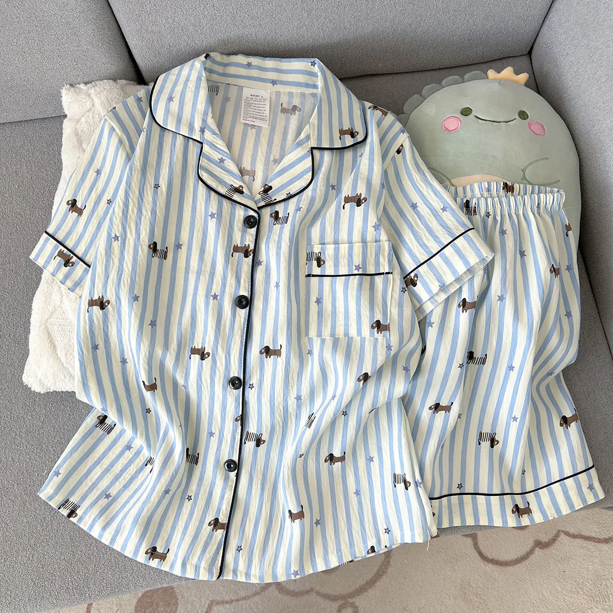 Pyjama d'été pour femme : ensemble short et haut à manches – Image 3